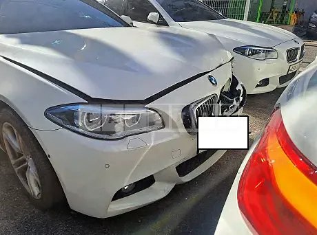 Photo 2 of 20: 2016 BMW 520d xDrive, VIN WBA5E7105GG569391 — Korean insurance auction