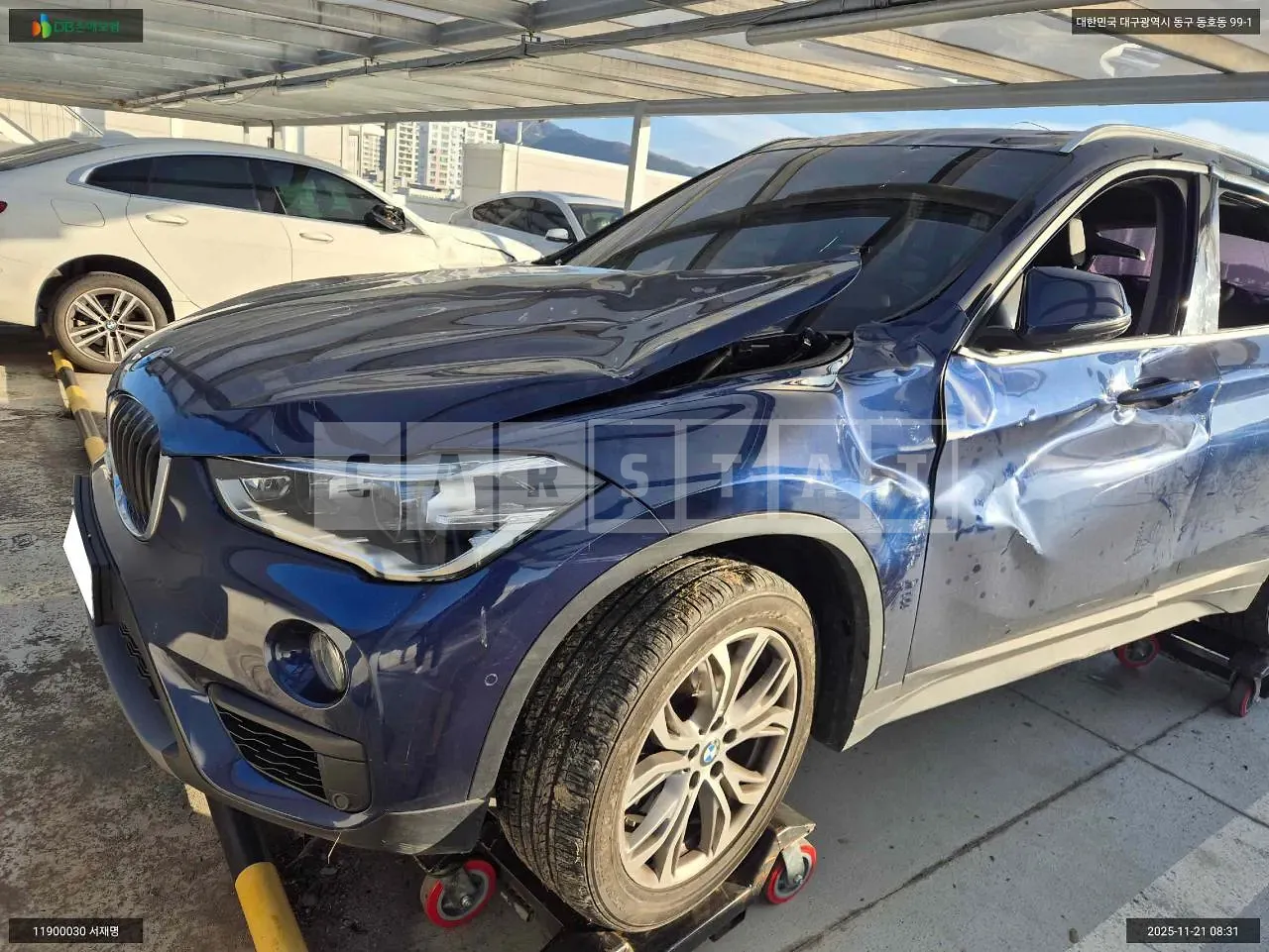 Photo 2 of 34: 2018 BMW X1 xDrive18d, VIN WBAJH7100J3G05284 — Korean insurance auction