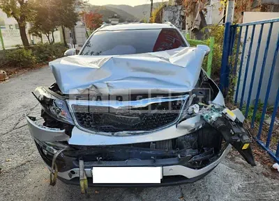 Photo 1 of 8: 2015 Kia Sportage, VIN KNAPE813BFK776031 — Korean insurance auction