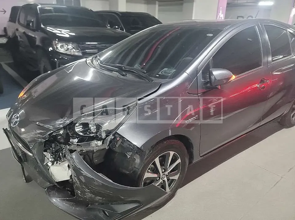 Photo 2 of 12: 2019 Toyota Prius C — Korean insurance auction
