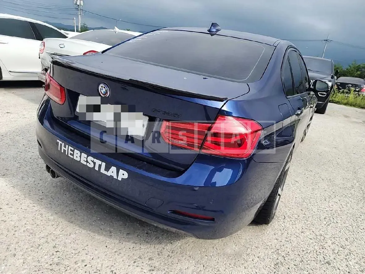 Photo 2 of 21: 2015 BMW 320d — Korean insurance auction