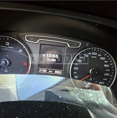 Photo 2 of 12: 2015 Audi Q3 35 TDI quattro — Korean insurance auction