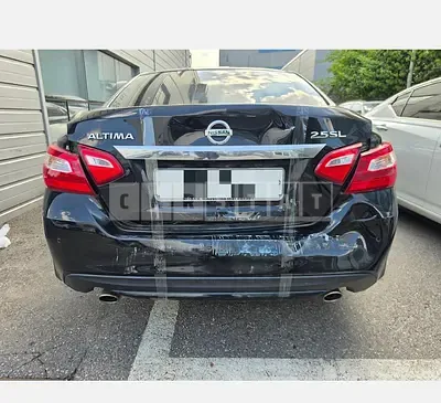 Photo 1 of 24: 2017 Nissan Altima 2.5 — Korean insurance auction