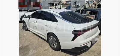 Photo 1 of 34: 2025 Kia K5 Hybrid — Korean insurance auction