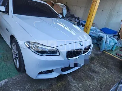 Photo 1 of 26: 2016 BMW 520d xDrive, VIN WBA5E7103GG158491 — Korean insurance auction
