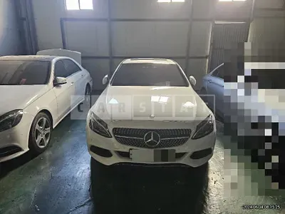 Photo 1 of 23: 2017 Mercedes-Benz C220 d — Korean insurance auction