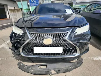 Photo 1 of 50: 2019 Lexus ES300h — Korean insurance auction