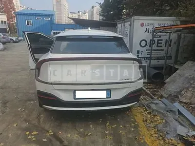Photo 1 of 21: 2022 Kia EV6, VIN KNAC581CPNA082579 — Korean insurance auction