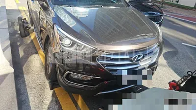 Photo 1 of 7: 2015 Hyundai Santa Fe DM 2.0 (4WD) — Korean insurance auction