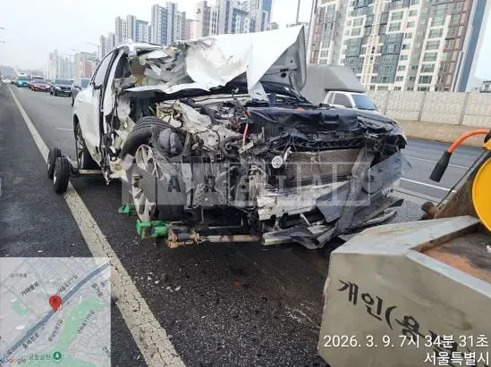 Photo 2 of 17: 2020 Audi e-tron 55 quattro, VIN WAUZZZGE1LB028706 — Korean insurance auction