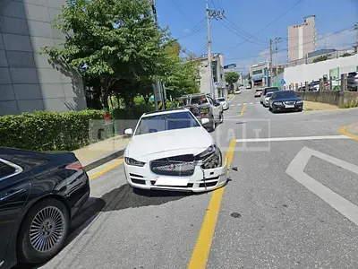 Photo 1 of 6: 2015 Jaguar XE 2.0d, VIN SAJAB4BN9GA922304 — Korean insurance auction