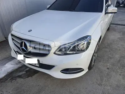 Photo 1 of 12: 2016 Mercedes-Benz E250 BlueTec 4Matic — Korean insurance auction