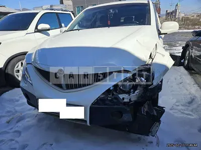 Photo 1 of 13: 2019 Volvo XC40T4 AWD — Korean insurance auction