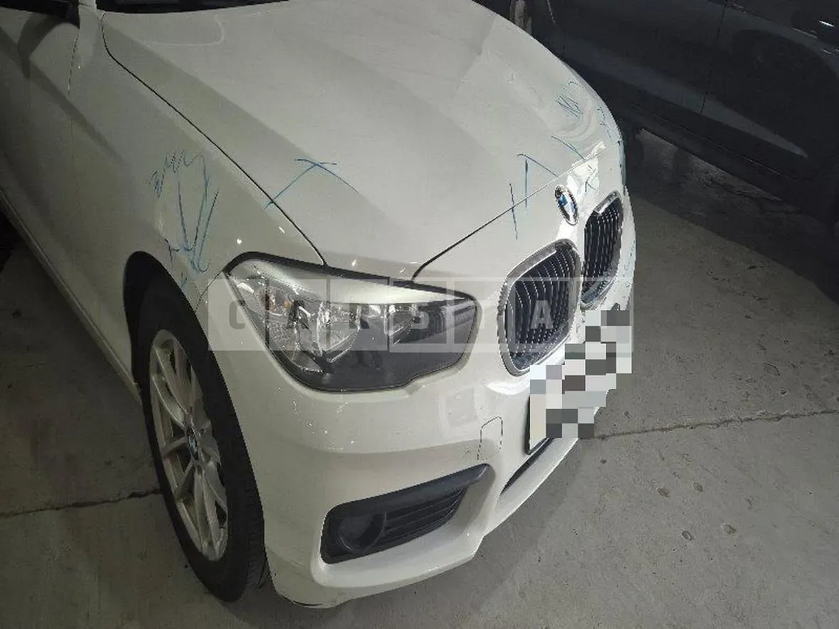 Photo 2 of 22: 2018 BMW 118d — Korean insurance auction