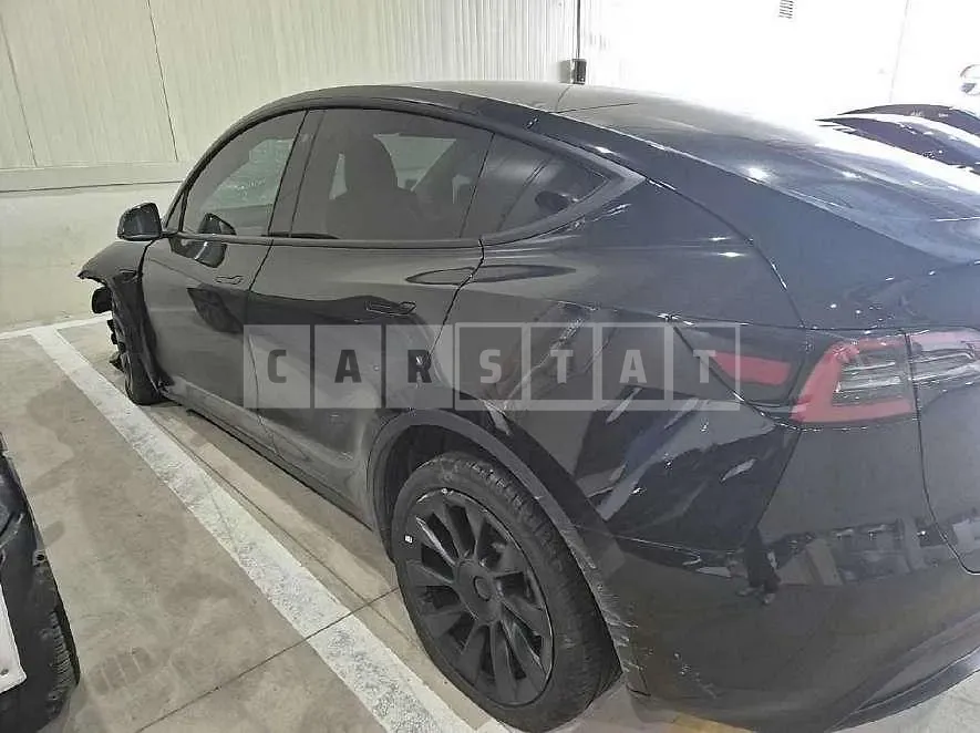 Photo 2 of 17: 2022 Tesla Model Y Long Range — Korean insurance auction