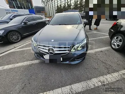 Photo 1 of 44: 2015 Mercedes-Benz E250 BlueTec 4Matic, VIN WDDHF9HB1GB233420 — Korean insurance auction