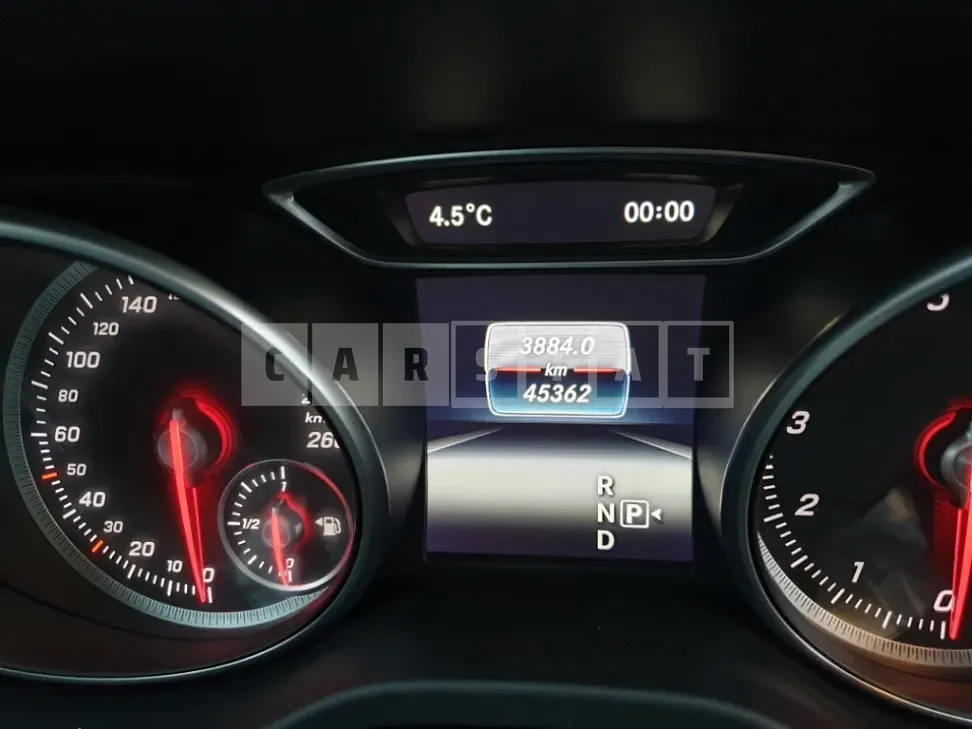 Photo 2 of 6: 2019 Mercedes-Benz GLA220 — Korean insurance auction
