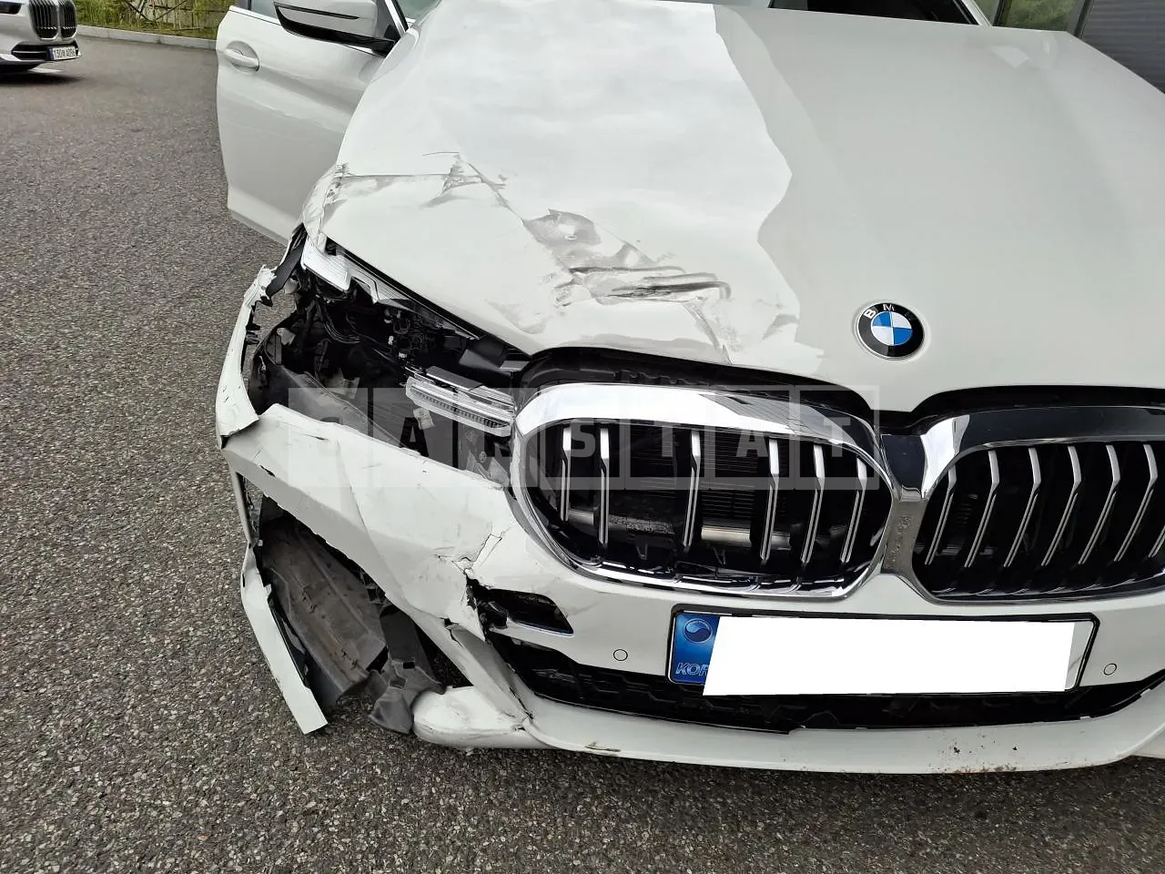 Photo 2 of 26: 2020 BMW 523d xDrive M Sport Package, VIN WBA31ES0XMWW91512 — Korean insurance auction
