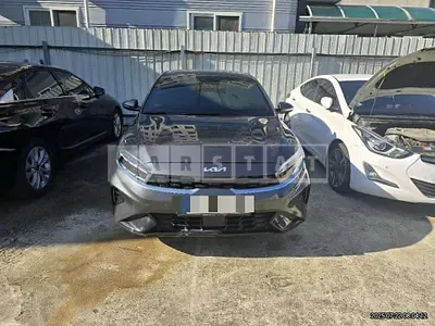 Photo 1 of 5: 2022 Kia Kz 1.SH — Korean insurance auction