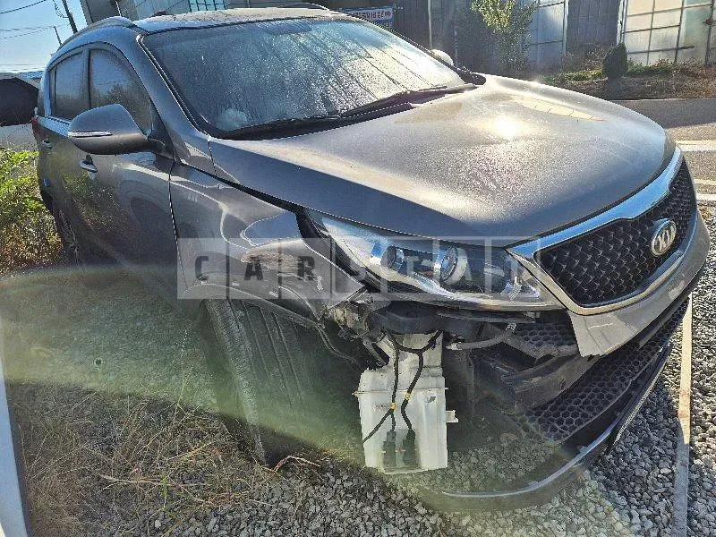 Photo 2 of 8: 2015 Kia Sportage R — Korean insurance auction