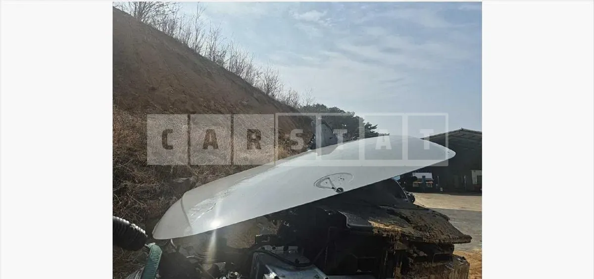 Photo 2 of 12: 2025 Hyundai IONIQ 5 Electric Car — Korean insurance auction