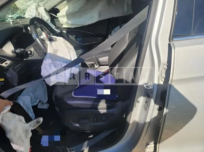 Photo 2 of 7: 2015 Hyundai Santa Fe DM 4WD — Korean insurance auction