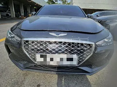 Photo 1 of 9: 2018 Genesis G70 2.0RT, VIN KMTG341ABJU007681 — Korean insurance auction