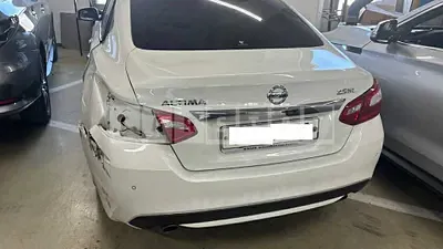 Photo 1 of 19: 2017 Nissan Altima 2.5 — Korean insurance auction