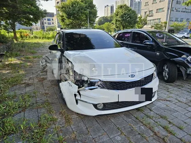 Photo 2 of 26: 2016 Kia K5 2.0(LPG) — Korean insurance auction