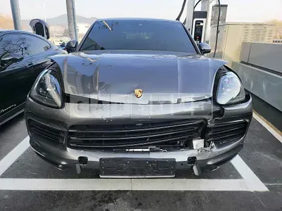 Photo 1 of 42: 2021 Porsche Cayenne Coupe, VIN WP1BA29Y9MDA64898 — Korean insurance auction