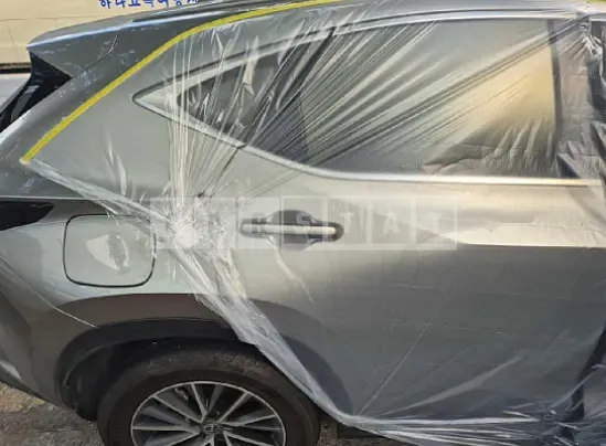 Photo 2 of 14: 2023 Lexus NX450h+ — Korean insurance auction