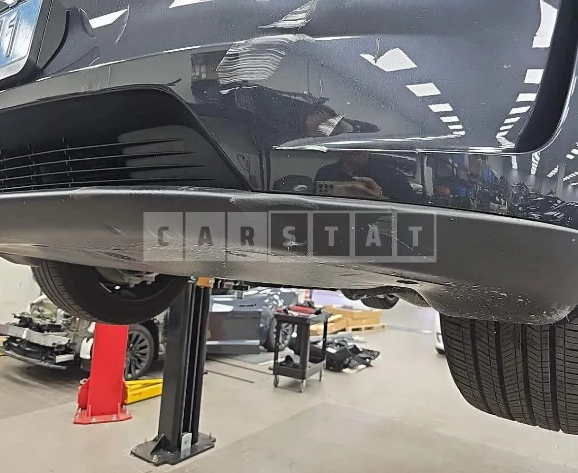 Photo 2 of 13: 2026 Tesla Model Y RWD, VIN LRWYGCFJ6TC637409 — Korean insurance auction