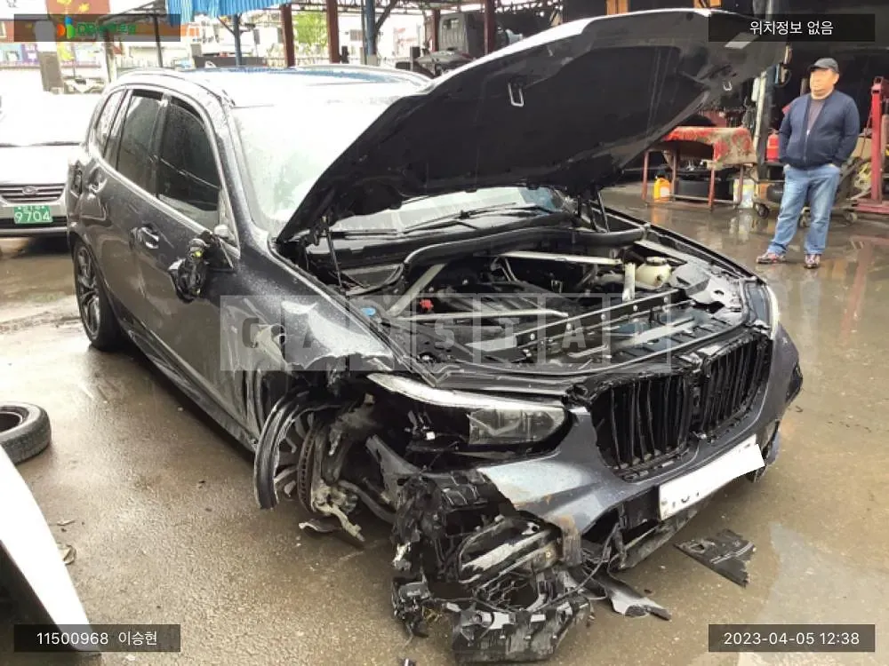 Photo 2 of 27: 2020 BMW X5 xDrive30d M Sport Package, VIN WBACV6103L9C26081 — Korean insurance auction
