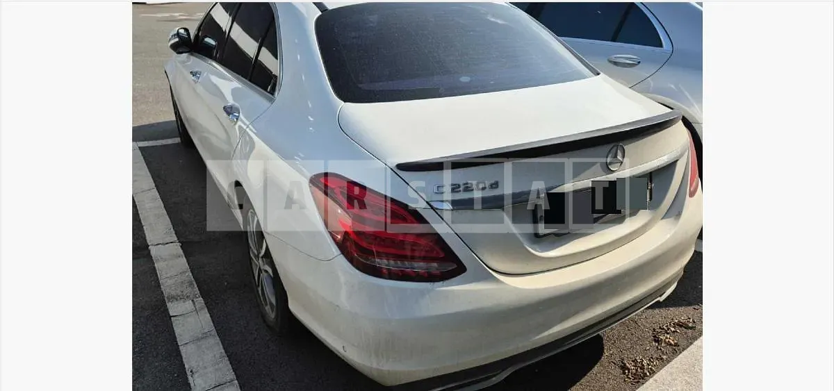 Photo 2 of 7: 2016 Mercedes-Benz C220 d — Korean insurance auction
