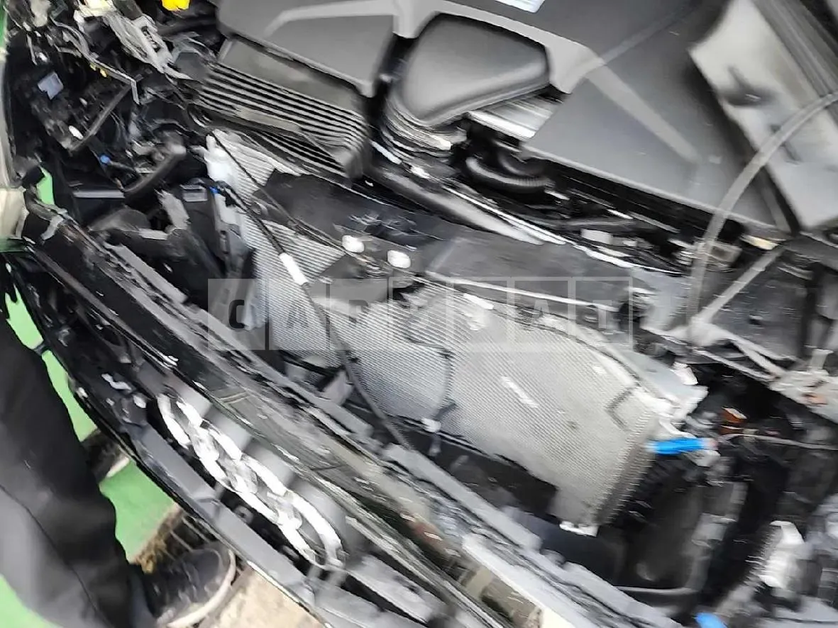 Photo 2 of 84: 2023 Audi Q8 55 TFSI quattro, VIN WAUZZZF16PD034882 — Korean insurance auction