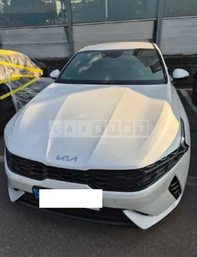 Photo 1 of 19: 2023 Kia K5 — Korean insurance auction