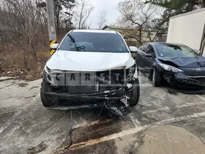 Photo 1 of 5: 2017 Kia Carnival — Korean insurance auction