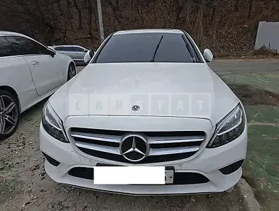 Photo 1 of 7: 2019 Mercedes-Benz C 220d — Korean insurance auction