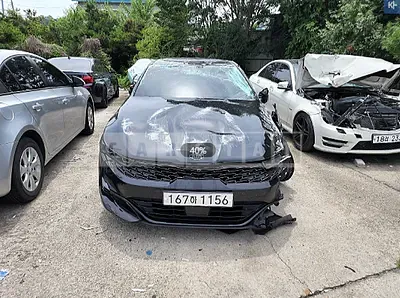 Photo 1 of 17: 2020 Kia K5, VIN KNAG6412BLA011899 — Korean insurance auction