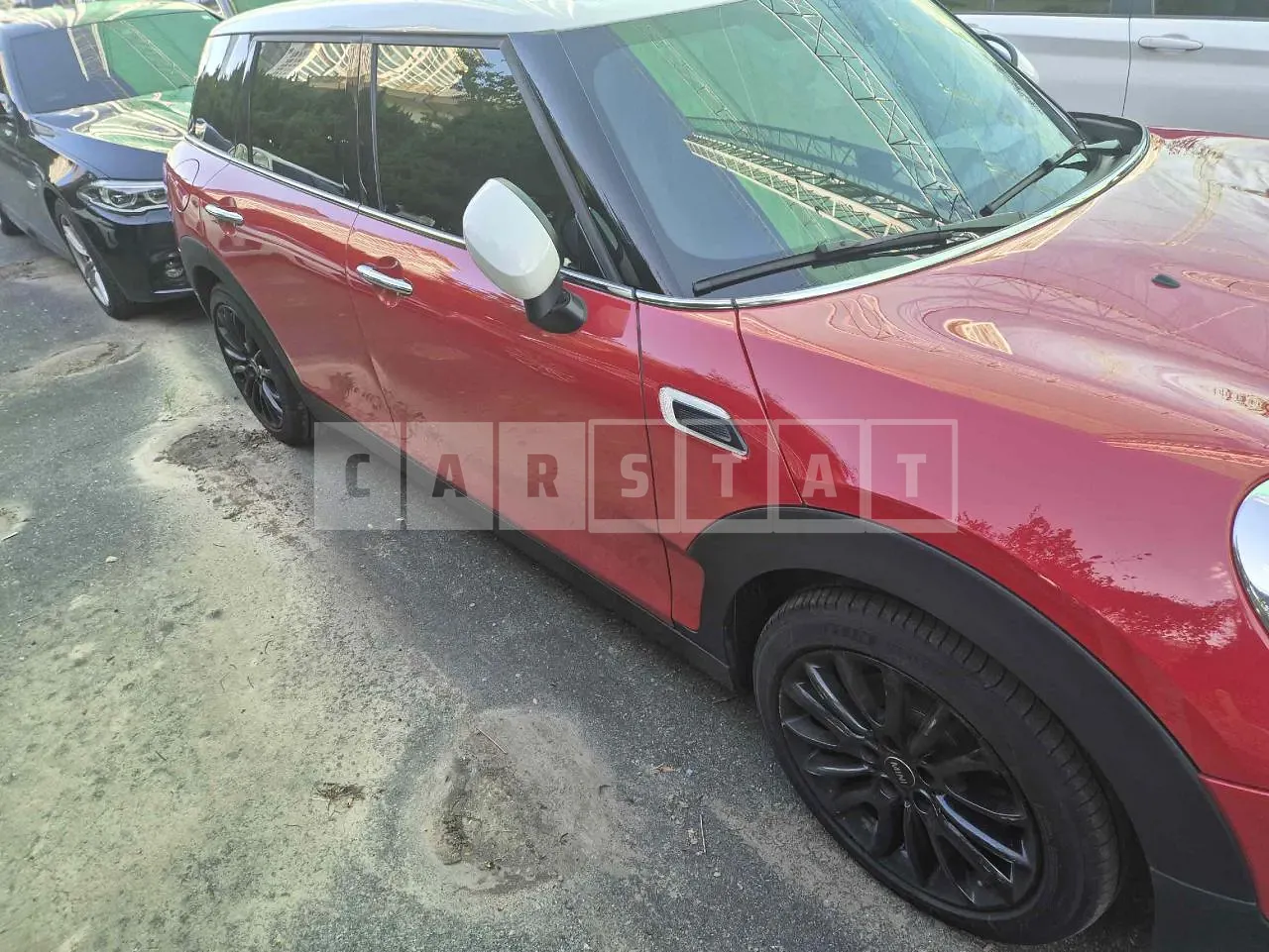 Photo 2 of 13: 2023 MINI Minnie Cooper Clubman, VIN WMWXJ3103P2U21606 — Korean insurance auction