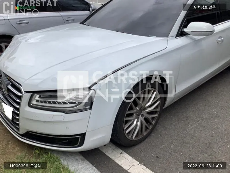 Photo 2 of 14: 2016 Audi A8L 50 TDI quattro, VIN WAUZZZ4H7GN006972 — Korean insurance auction