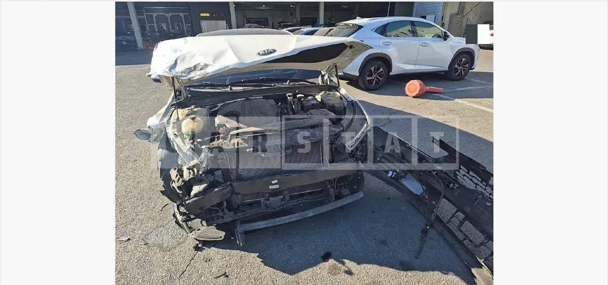 Photo 2 of 47: 2020 Kia K5 — Korean insurance auction