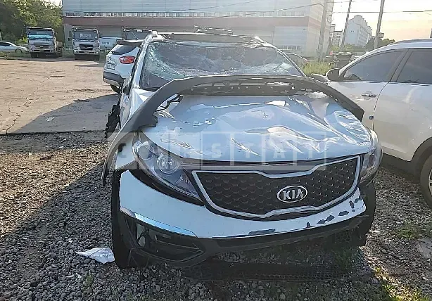 Photo 2 of 9: 2015 Kia Sportage, VIN KNAPE813BFK790532 — Korean insurance auction