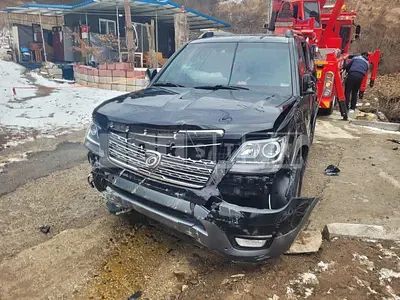 Photo 1 of 27: 2018 Kia Mojave, VIN KNAKM814DJA184070 — Korean insurance auction