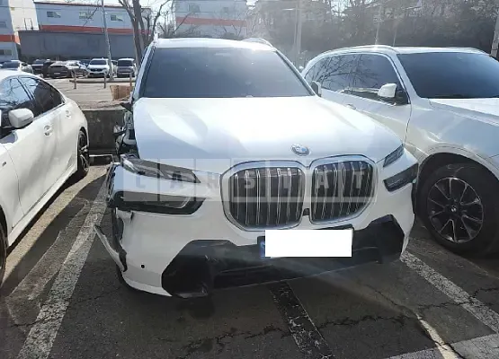 Photo 2 of 49: 2023 BMW X7 xDrive 40i, VIN WBA21EM05P9P48114 — Korean insurance auction