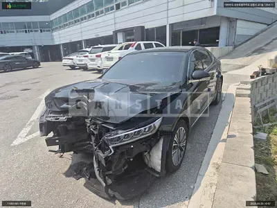 Photo 1 of 18: 2019 Kia K7 Hybrid, VIN KNALE41GBLA021724 — Korean insurance auction