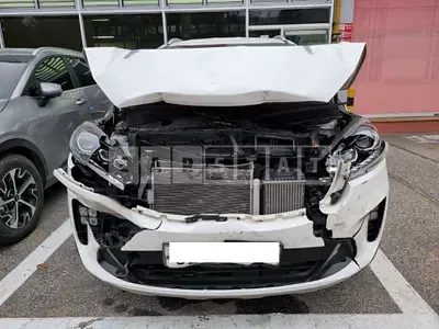 Photo 1 of 14: 2018 Kia Sorento, VIN KNAPG81BDJA469823 — Korean insurance auction