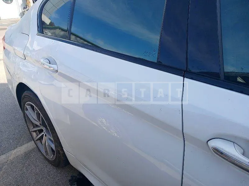 Photo 2 of 17: 2017 BMW 520d xDrive — Korean insurance auction