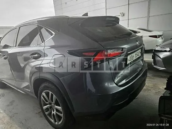 Photo 2 of 36: 2017 Lexus NX350h — Korean insurance auction