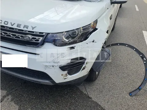 Photo 2 of 24: 2018 Land Rover Discovery Sports 2.0d, VIN SALCA2BN1JH770234 — Korean insurance auction
